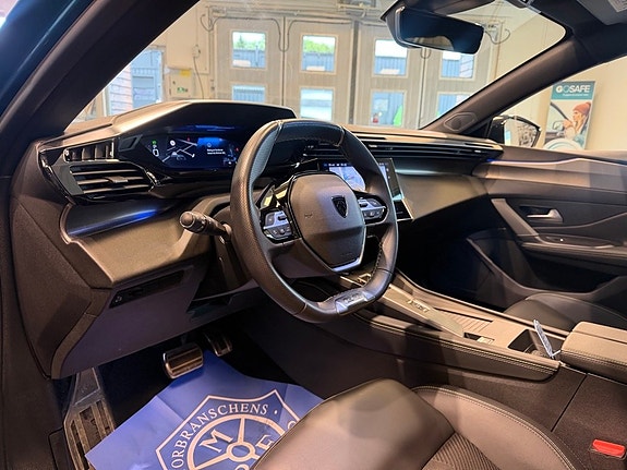 Peugeot 408 7 of 27
