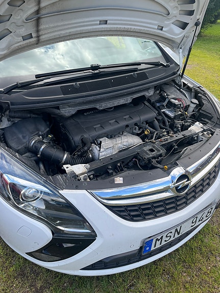 Opel Zafira Tourer 8 of 8