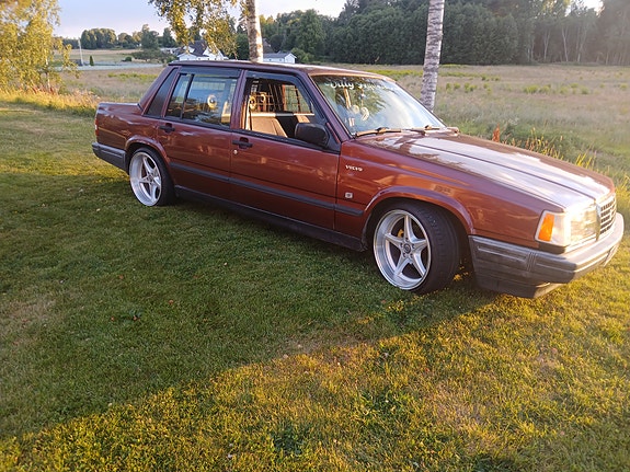 Volvo 740 5 of 6