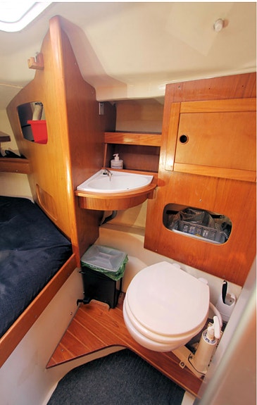 Superfin Maxi Fenix Dinette -84 3 of 5