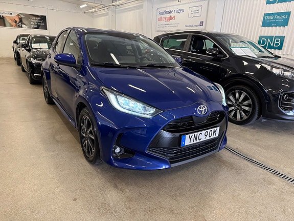Toyota Yaris 13 of 23