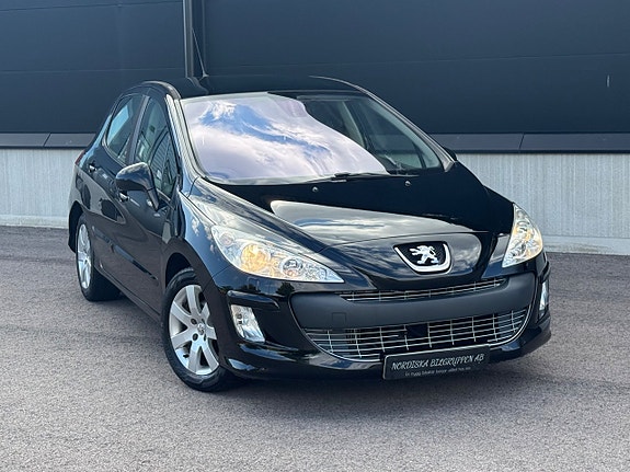 Peugeot 308 4 of 19