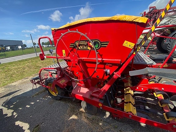 Väderstad rapid 400c 8 of 18