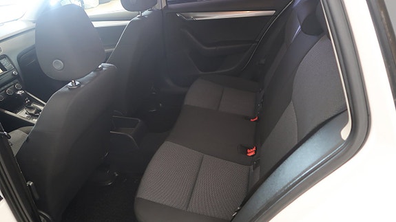 Skoda Octavia 16 of 17