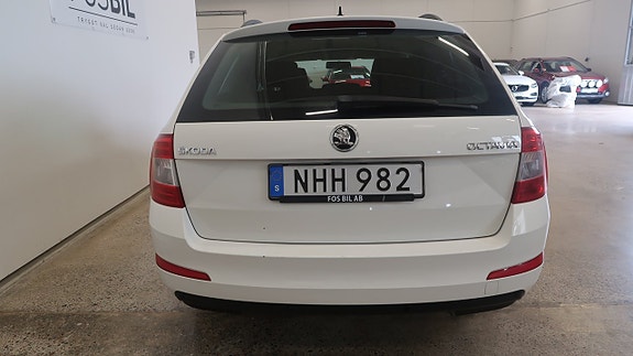 Skoda Octavia 5 of 17