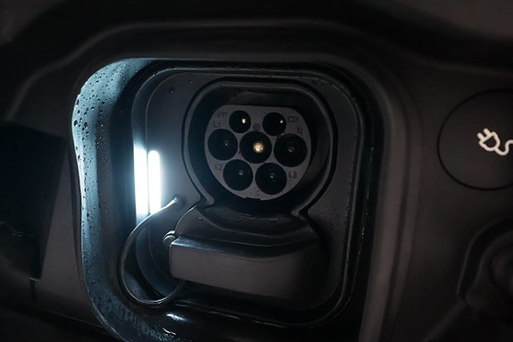 Volvo XC40 12 of 19