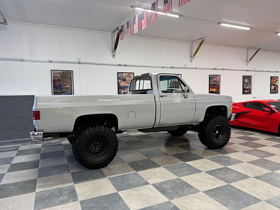 Chevrolet K10 12 of 25