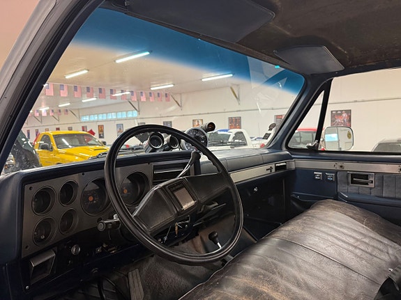Chevrolet K10 14 of 25