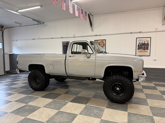 Chevrolet K10 3 of 25