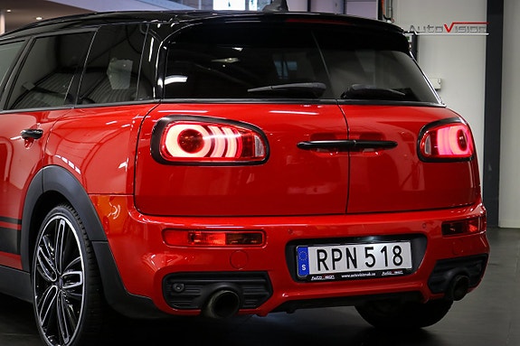 MINI Clubman Cooper S 4 of 30