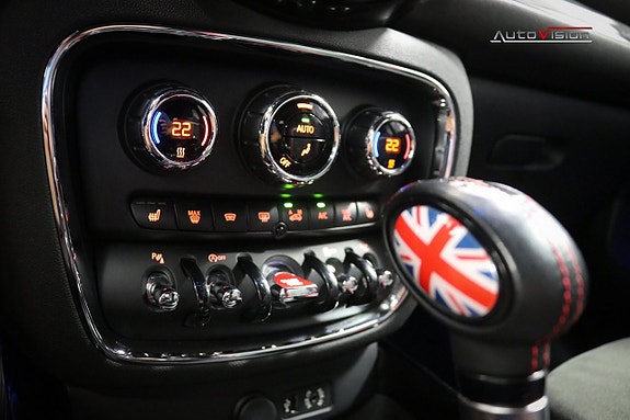 MINI Clubman Cooper S 11 of 30
