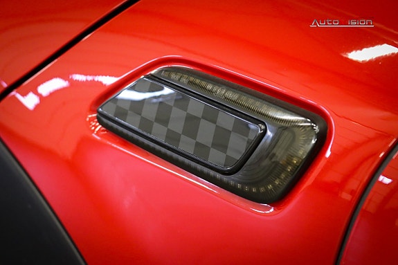 MINI Clubman Cooper S 8 of 30