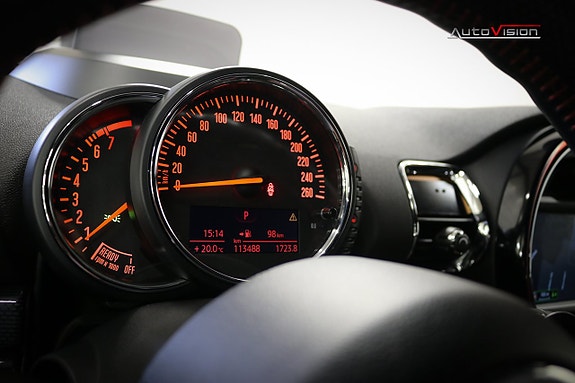 MINI Clubman Cooper S 19 of 30
