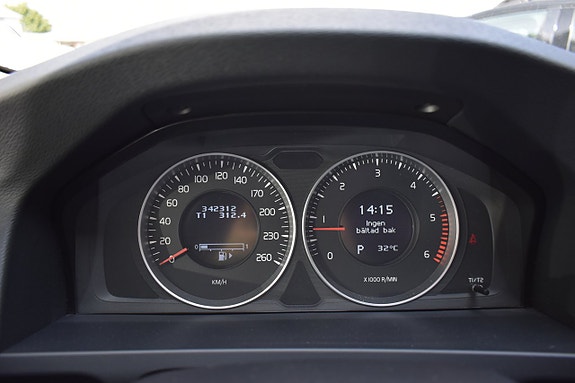 Volvo V60 10 of 12