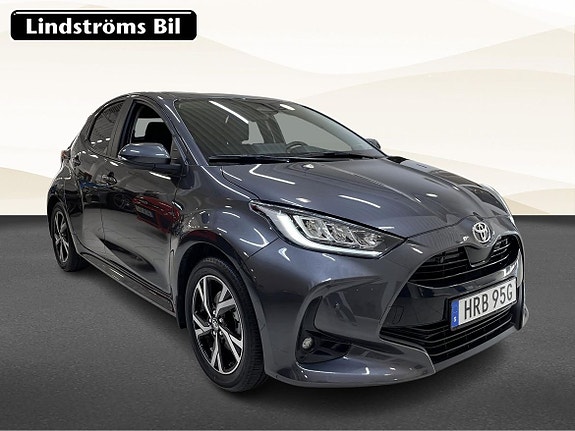 Toyota Yaris 3 of 21