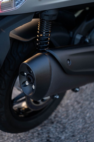 Piaggio BEVERLY 350, premiumskoter i nyskick 16 of 17