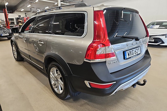Volvo XC70 8 of 18