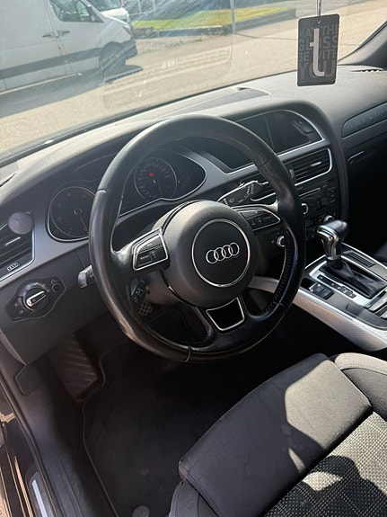 Audi A4 5 of 10