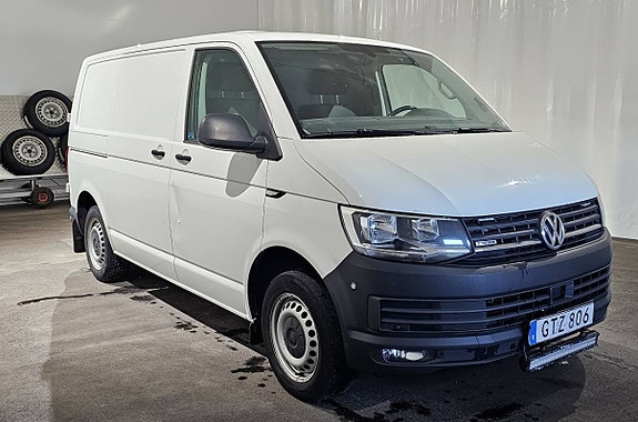 Volkswagen Transporter 4 of 16