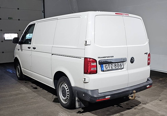 Volkswagen Transporter 5 of 16