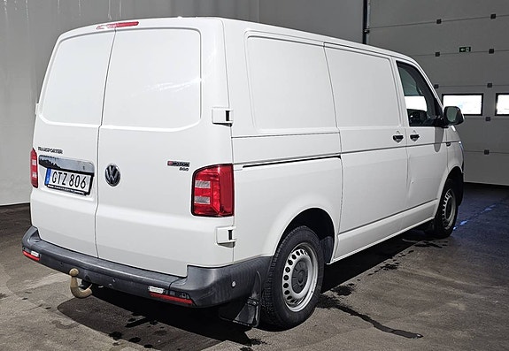 Volkswagen Transporter 2 of 16