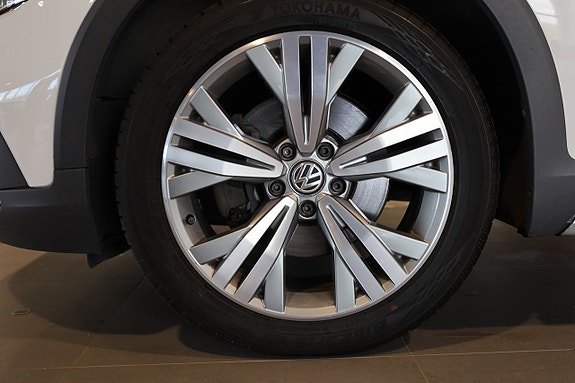 Volkswagen Passat Alltrack 6 of 20