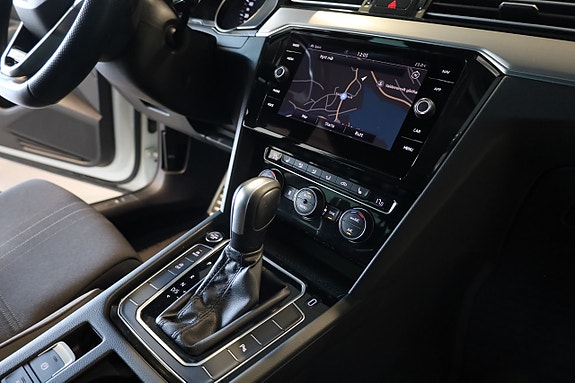 Volkswagen Passat Alltrack 16 of 20