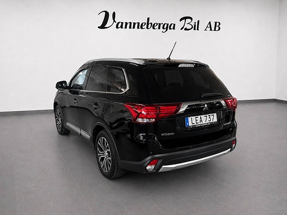 Mitsubishi Outlander 5 of 8