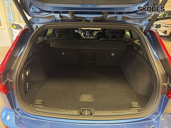 Volvo V60 18 of 27