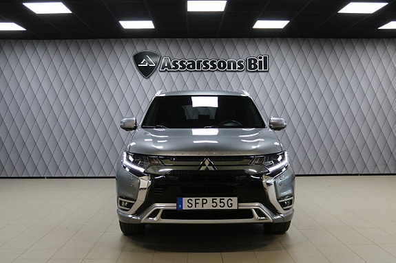 Mitsubishi Outlander 3 of 26
