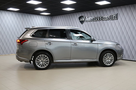 Mitsubishi Outlander 4 of 26