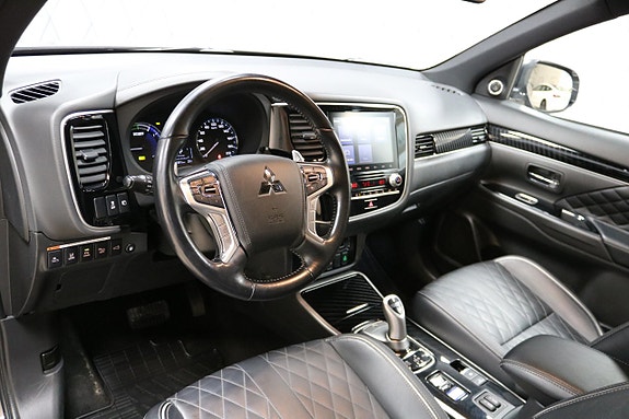 Mitsubishi Outlander 15 of 26