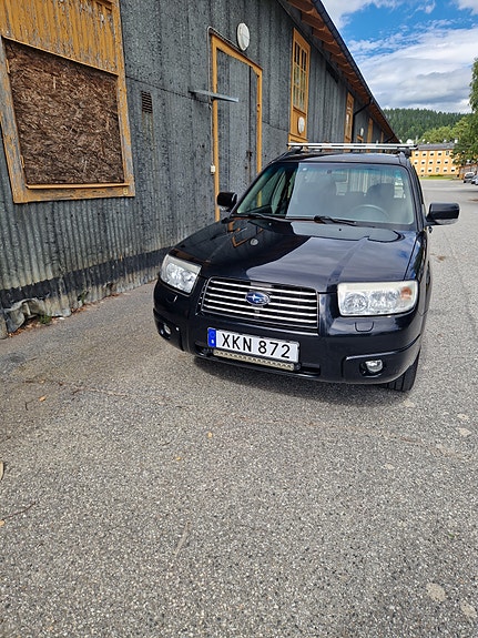 Subaru Forester 4 of 7