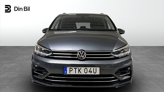 Volkswagen Touran 4 of 14