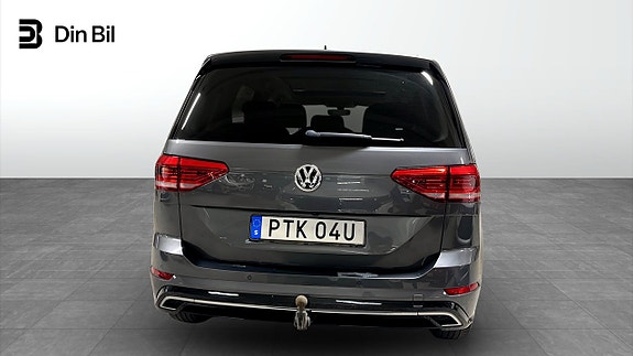 Volkswagen Touran 5 of 14