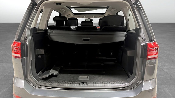 Volkswagen Touran 13 of 14