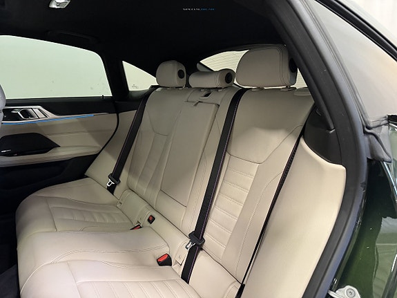 BMW i4 15 of 30