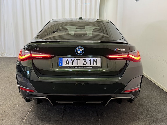 BMW i4 28 of 30