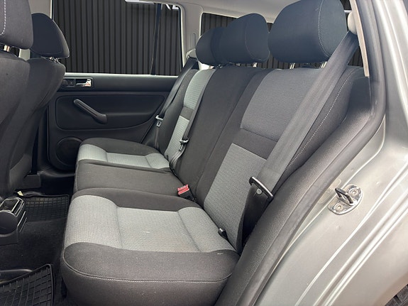 Volkswagen Golf I 13 of 16