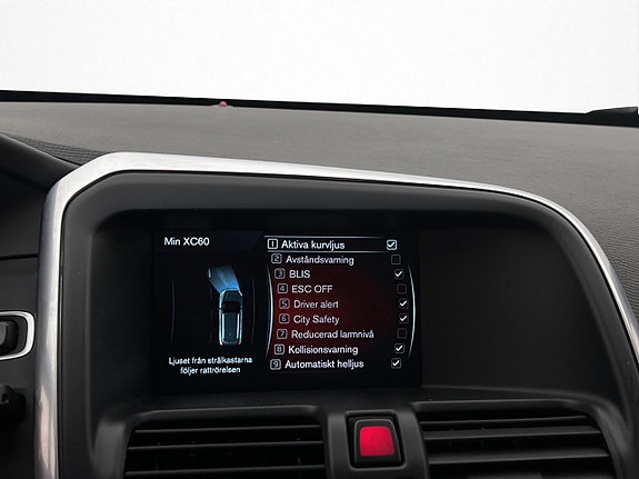 Volvo XC60 21 of 30