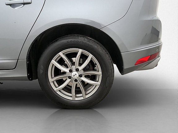 Volvo XC60 28 of 30