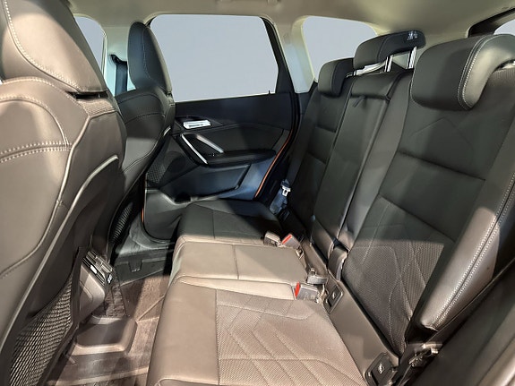 BMW X1 20 of 22