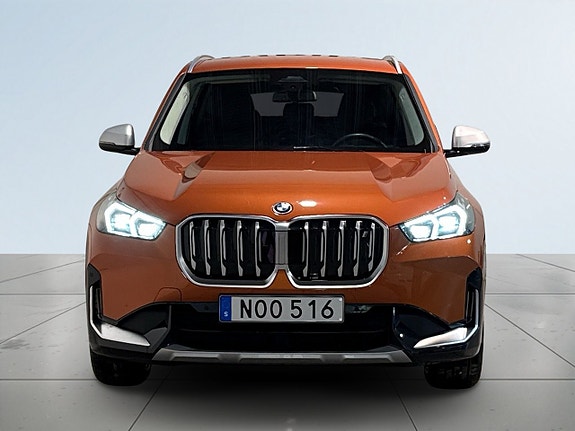 BMW X1 2 of 22