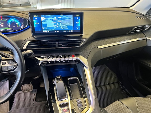 Peugeot 3008 5 of 13