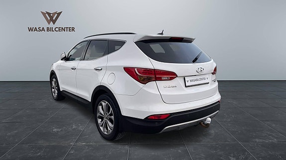 Hyundai Santa Fe 5 of 16