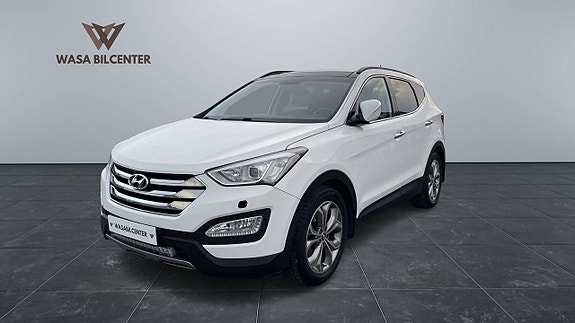 Hyundai Santa Fe 3 of 16
