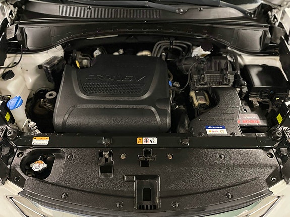 Hyundai Santa Fe 13 of 16