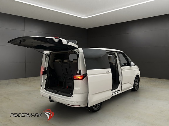 Volkswagen Multivan 13 of 30
