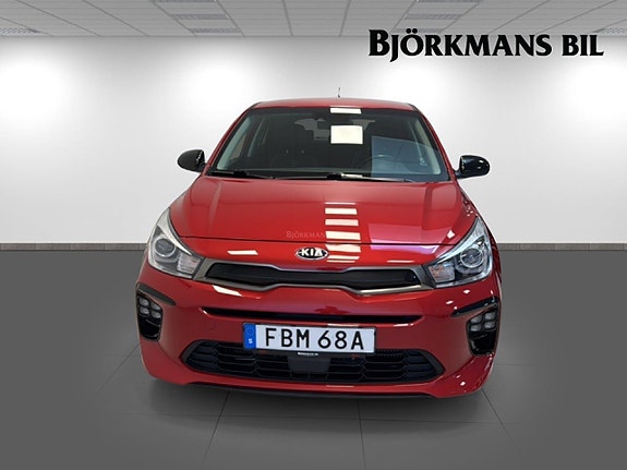 Kia Rio 2 of 19