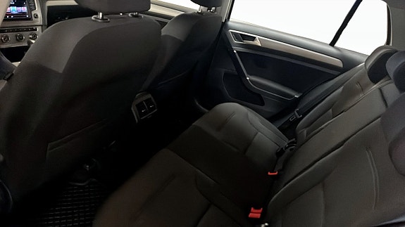 Volkswagen Golf I 11 of 12